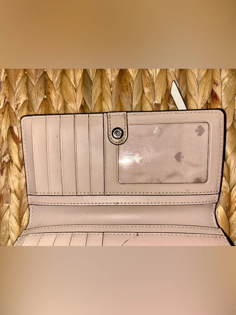 Beautiful kate spade two-tone blush and cream continental wallet.